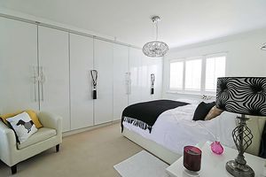Bedroom 1- click for photo gallery